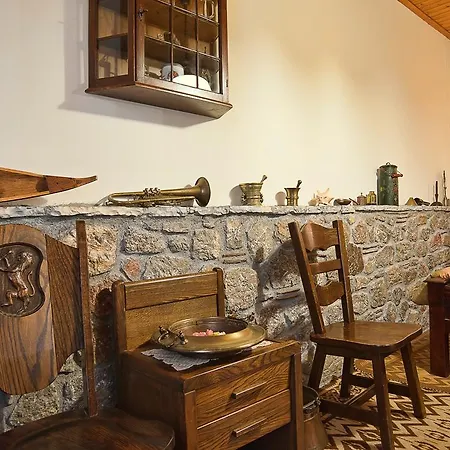 Πανδοχείο Alexandros *