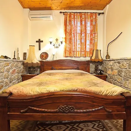 Alexandros Πανδοχείο